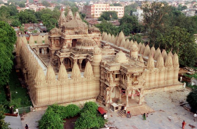 Hutheesing Jain Temple