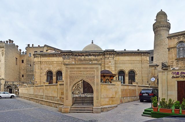 Juma Mosque, Baku