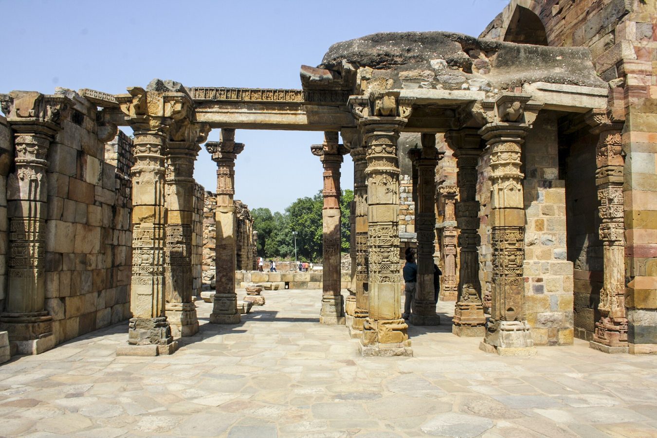 Quwwat-ul-Islam Mosque