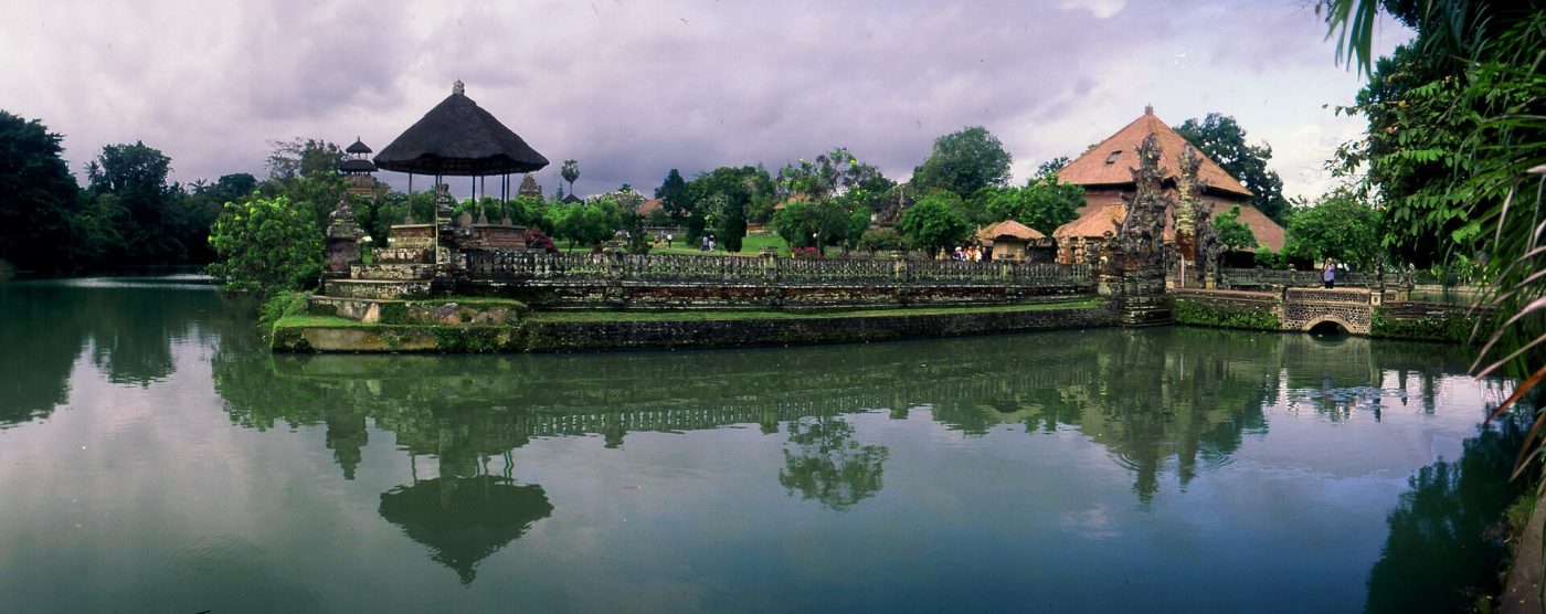 Pura Taman Ayun