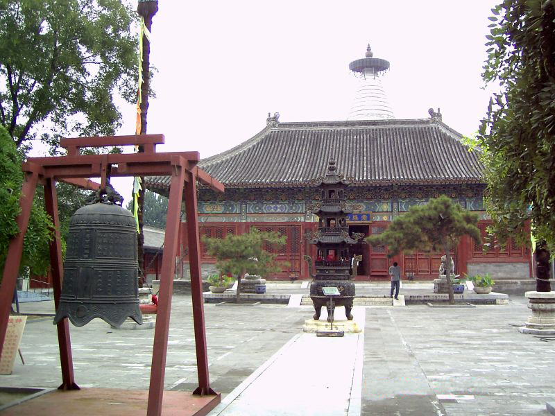 Miaoying Temple (White Pagoda Temple)